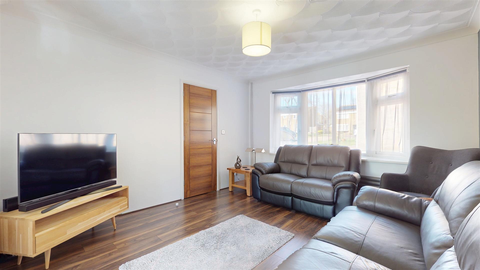 3 bed property in Cottesloe Court, Milton Keynes